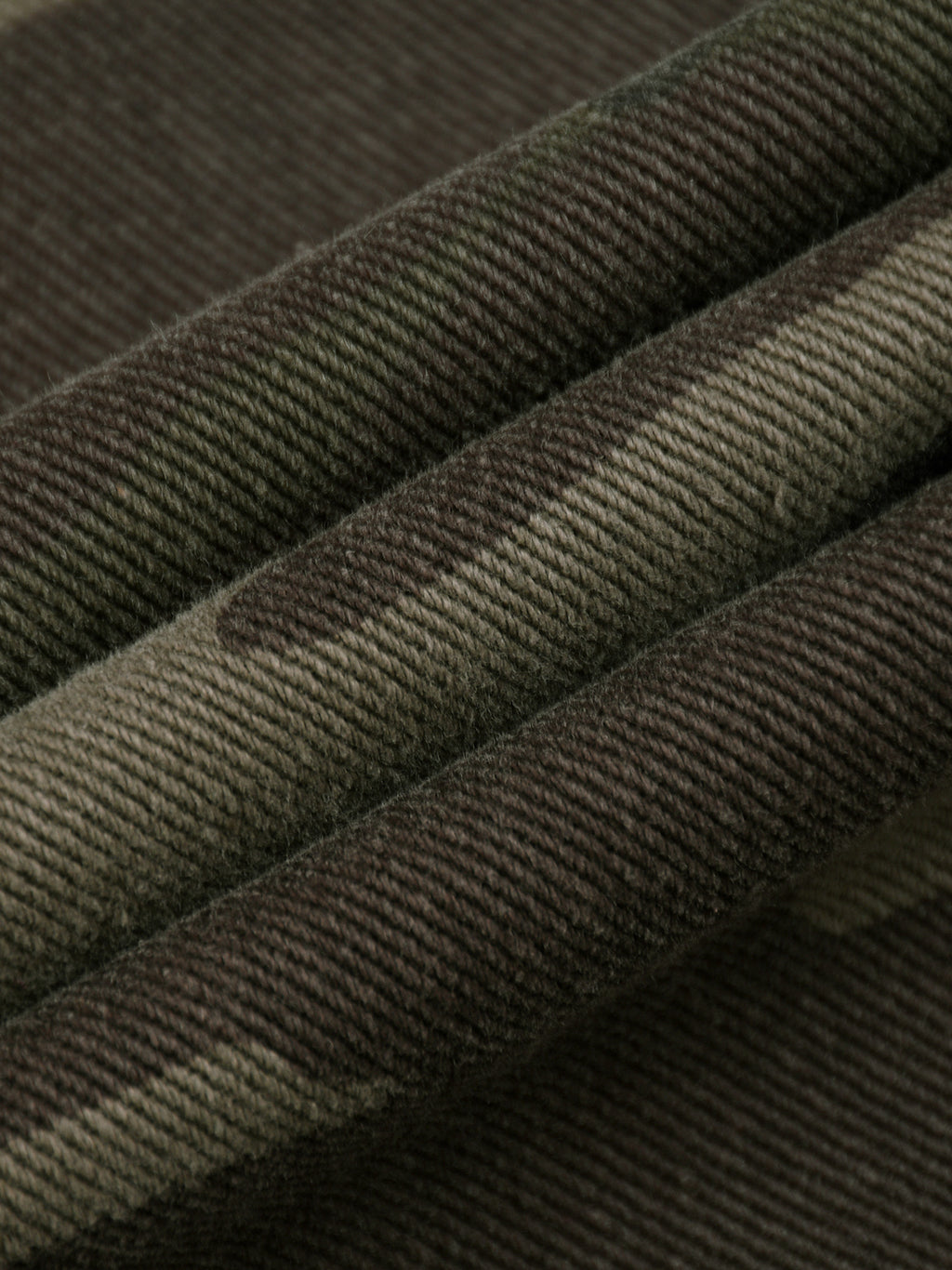 Mulini Wide Camo Shorts